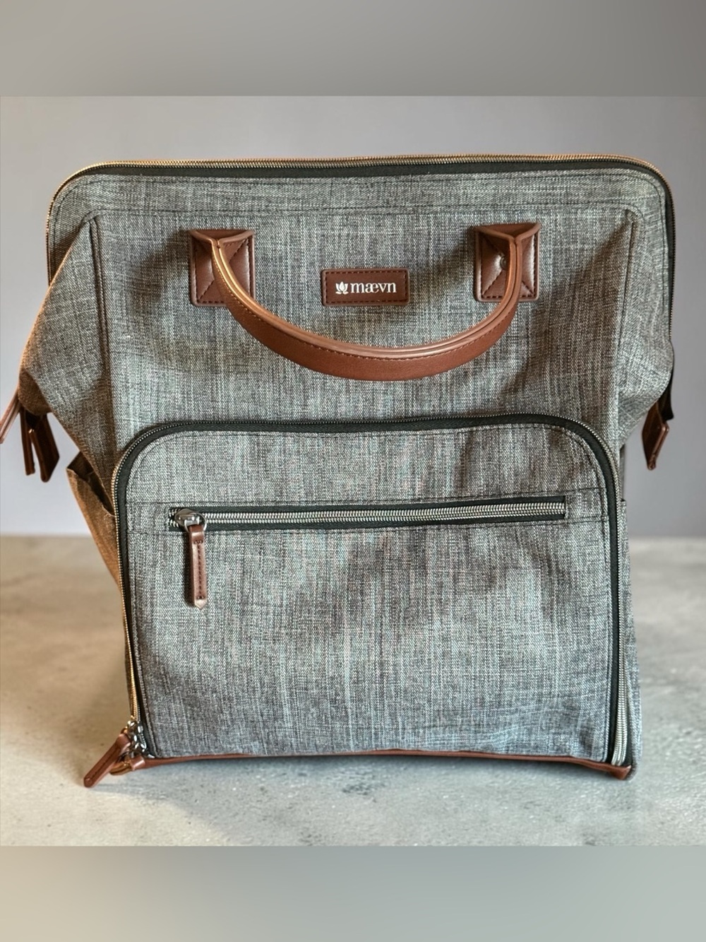 Maevn ReadyGo Clinical Nursing Backpack Heather Gray Medical Work Bag 12”x15”